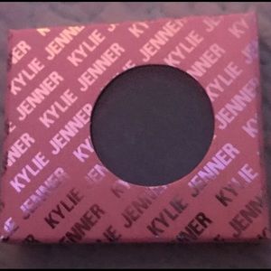 Kylie Cosmetics Makeup - Kylie’s - Turks and Caicos / Single Eyeshadow Kylie Cosmetics Makeup - Kylie’s - Turks and Caicos / Single Eyeshadow